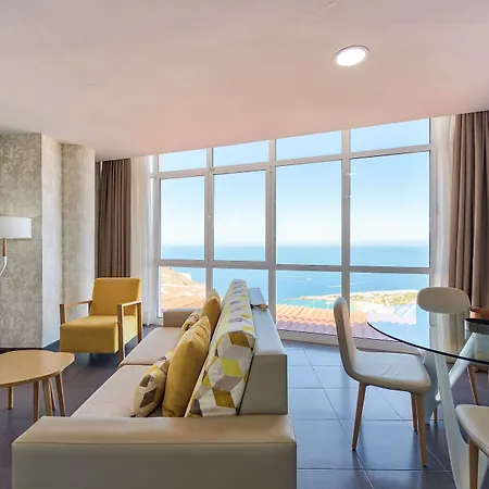 Holiday Club Vista Amadores 4*