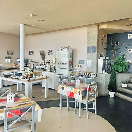 Aparthotel Holiday Club Vista Amadores 4*